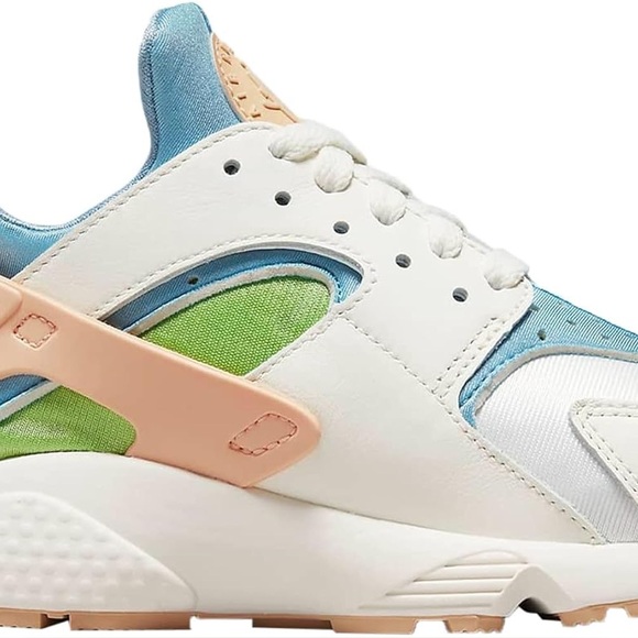 Nike 
huarache 
'sun club'
brand new
NWOT - Picture 10 of 12